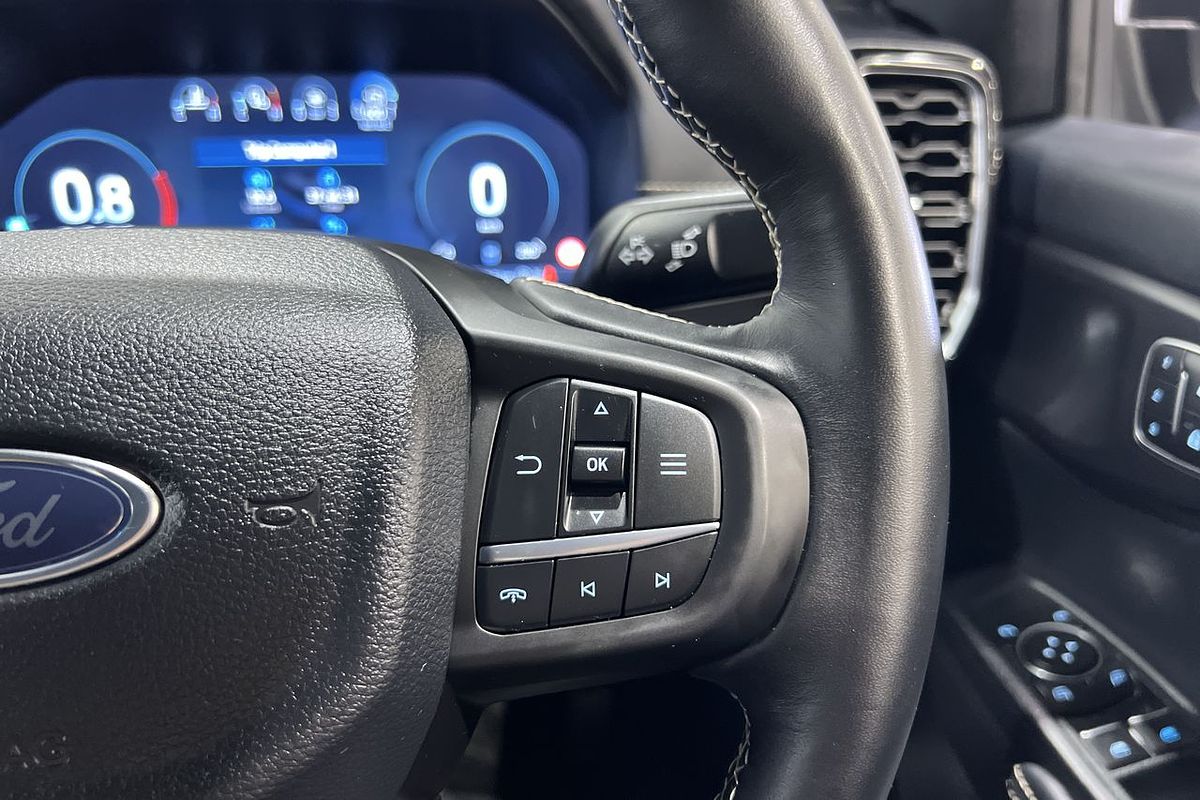 2024 Ford Everest Platinum