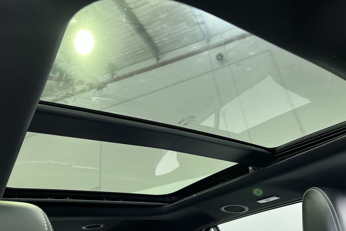 2024 Ford Everest Platinum