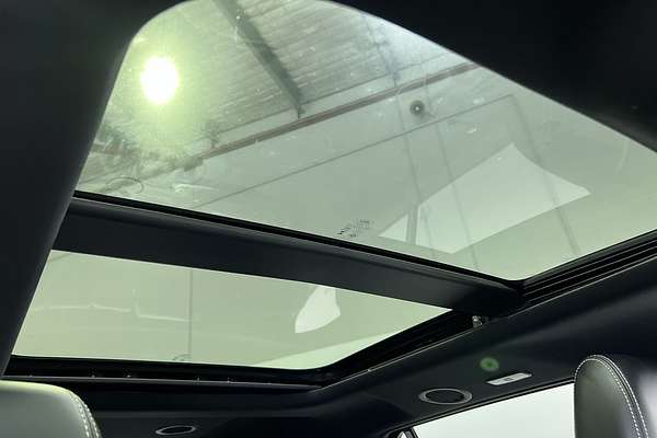 2024 Ford Everest Platinum