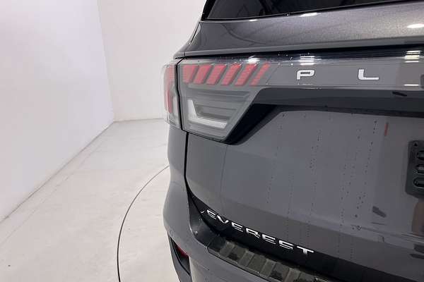 2024 Ford Everest Platinum