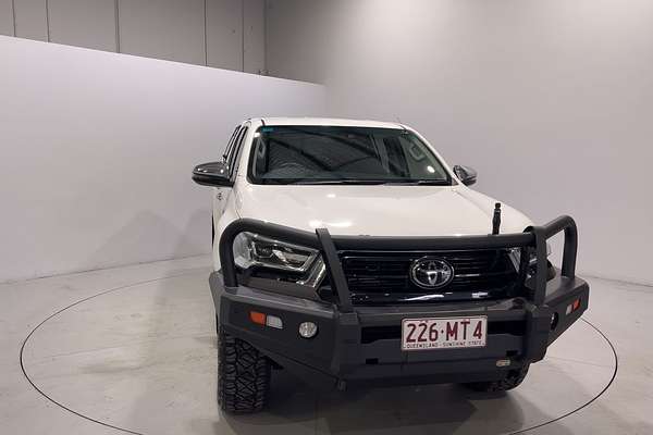 2022 Toyota Hilux SR5 GUN126R 4X4