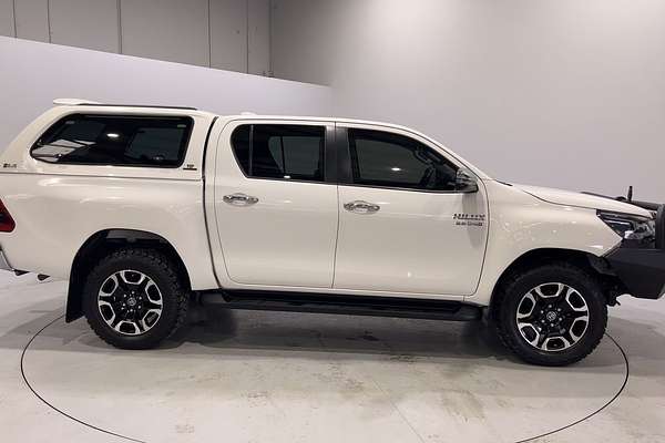 2022 Toyota Hilux SR5 GUN126R 4X4