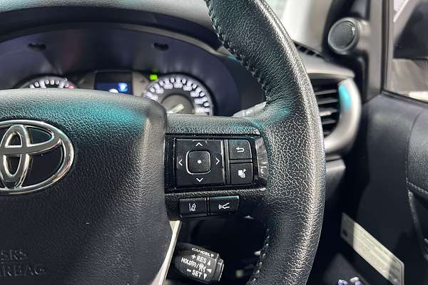 2022 Toyota Hilux SR5 GUN126R 4X4