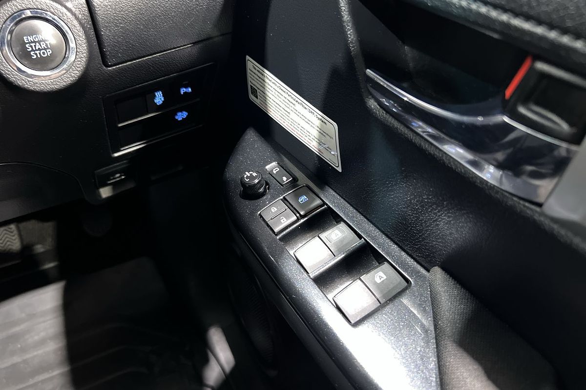 2022 Toyota Hilux SR5 GUN126R 4X4