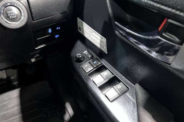 2022 Toyota Hilux SR5 GUN126R 4X4