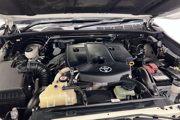 2022 Toyota Hilux SR5 GUN126R 4X4