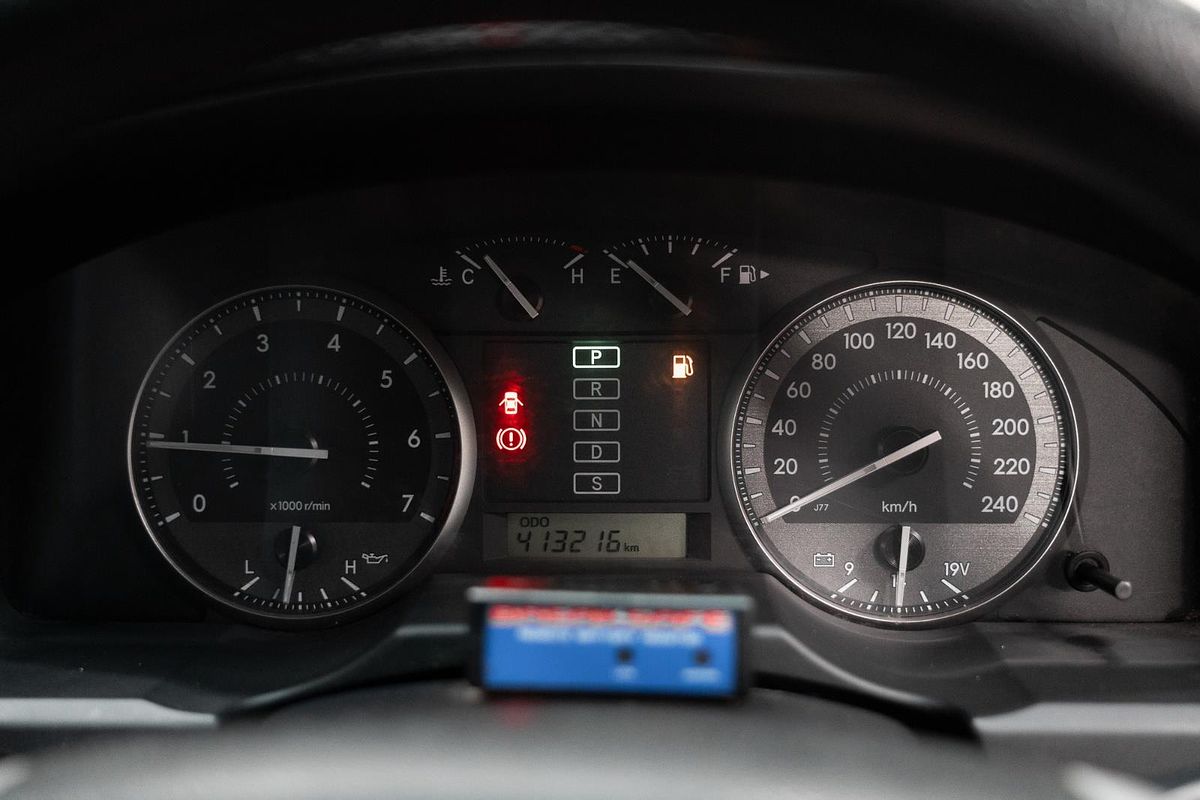 2012 Toyota Landcruiser GXL UZJ200R
