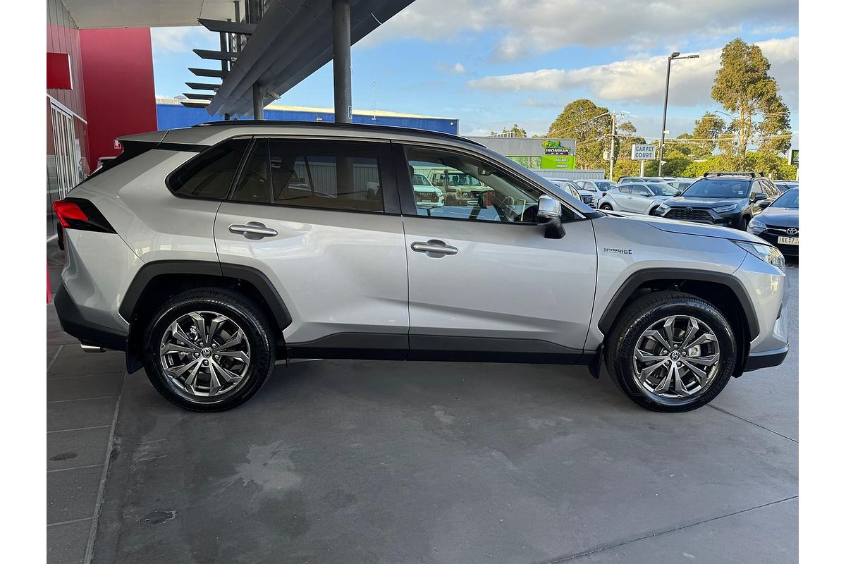 2024 Toyota RAV4 GXL AXAH52R
