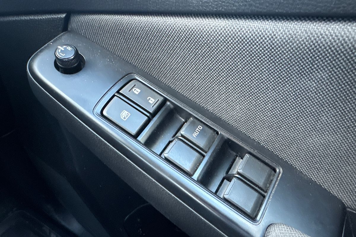 2023 Isuzu MU-X LS-M