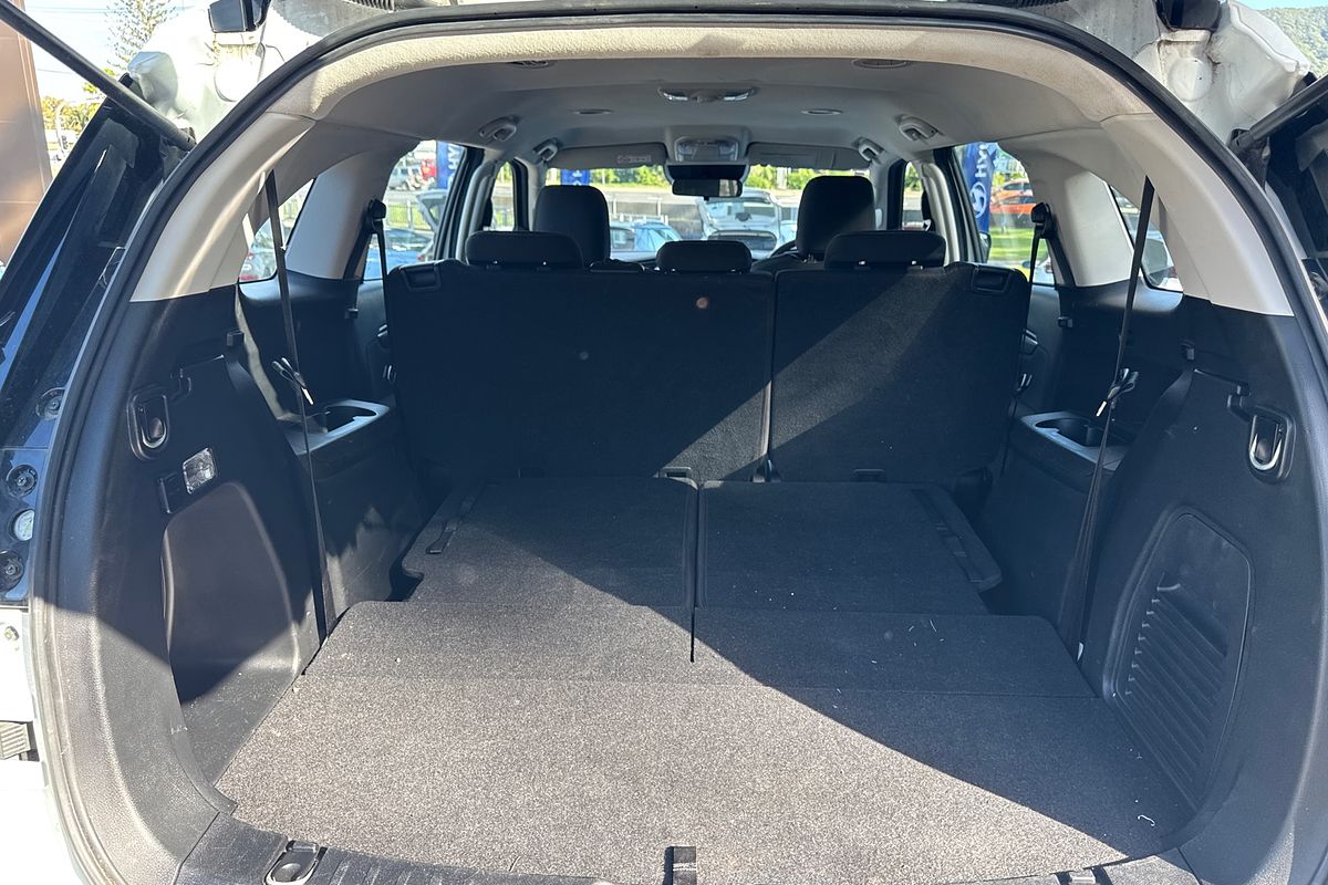 2023 Isuzu MU-X LS-M