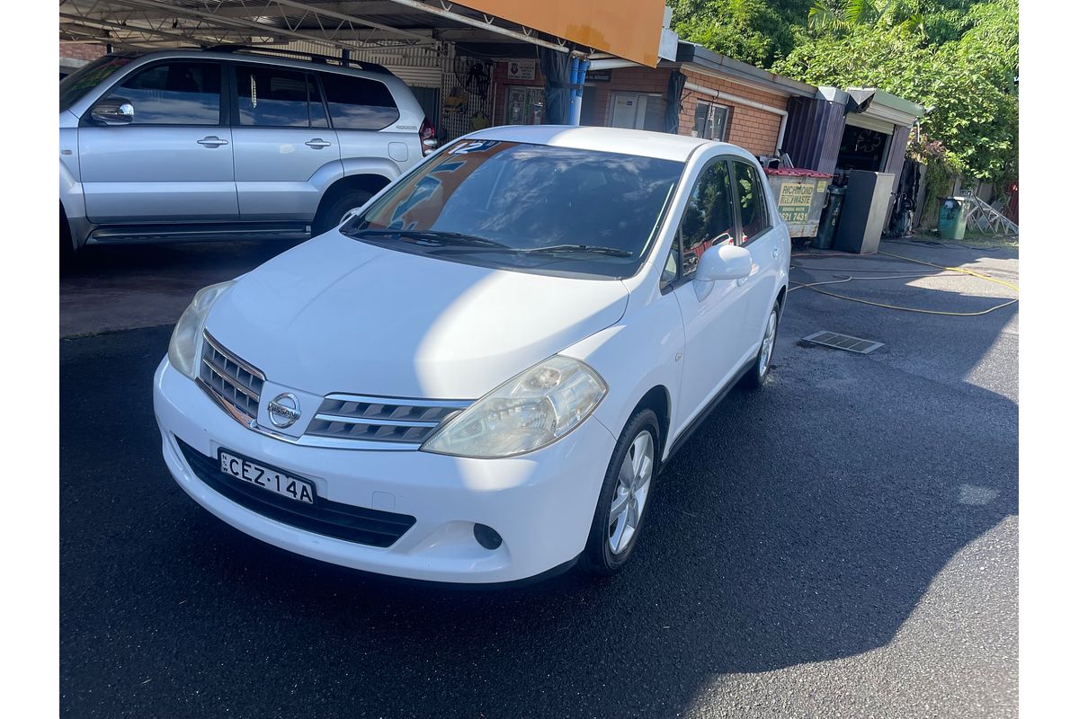 2012 Nissan Tiida ST C11 S3