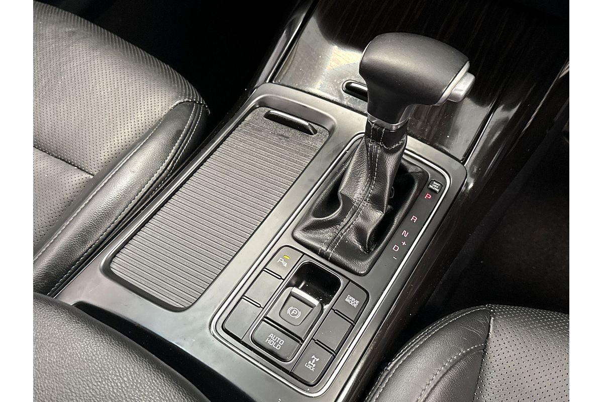 2019 Kia Sorento SLi UM