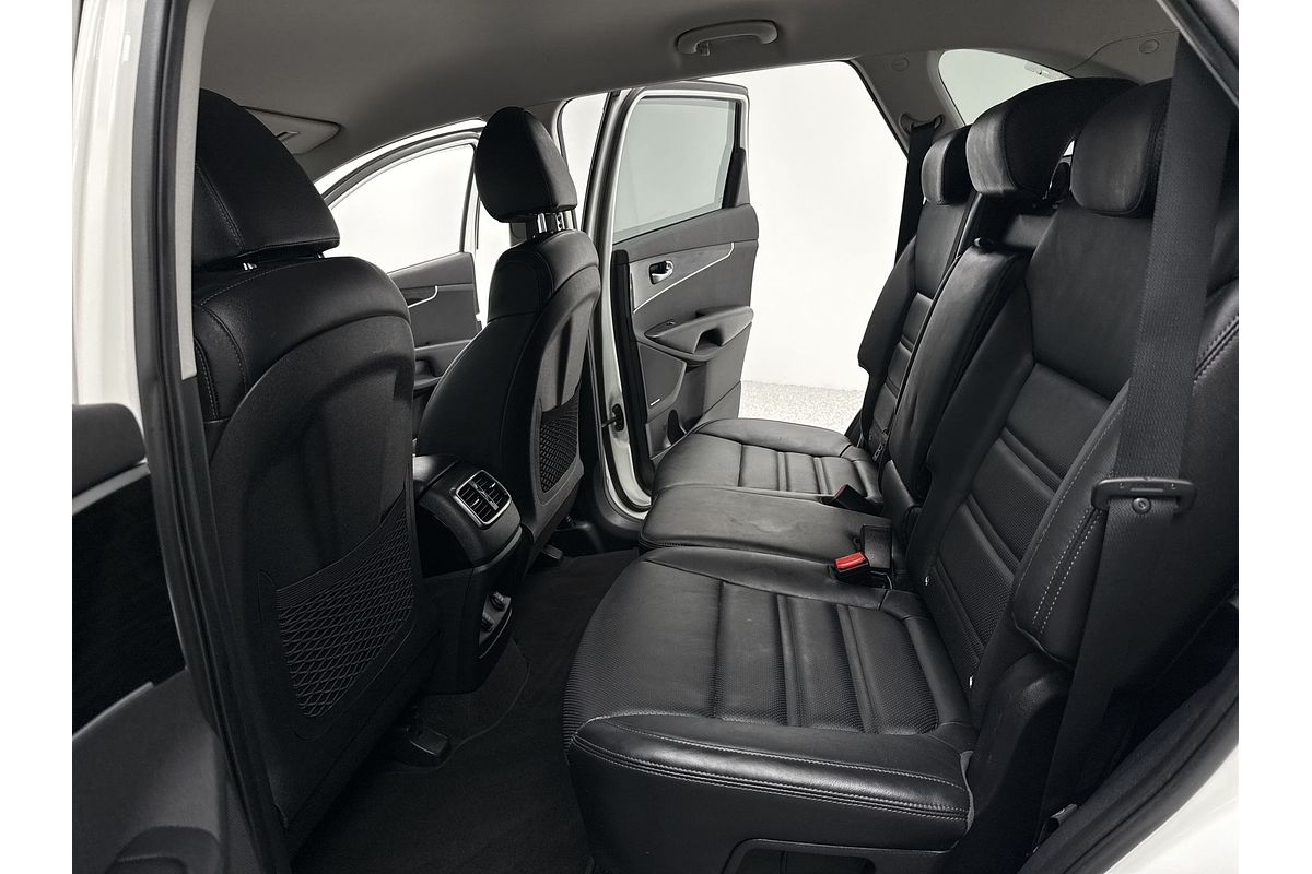 2019 Kia Sorento SLi UM