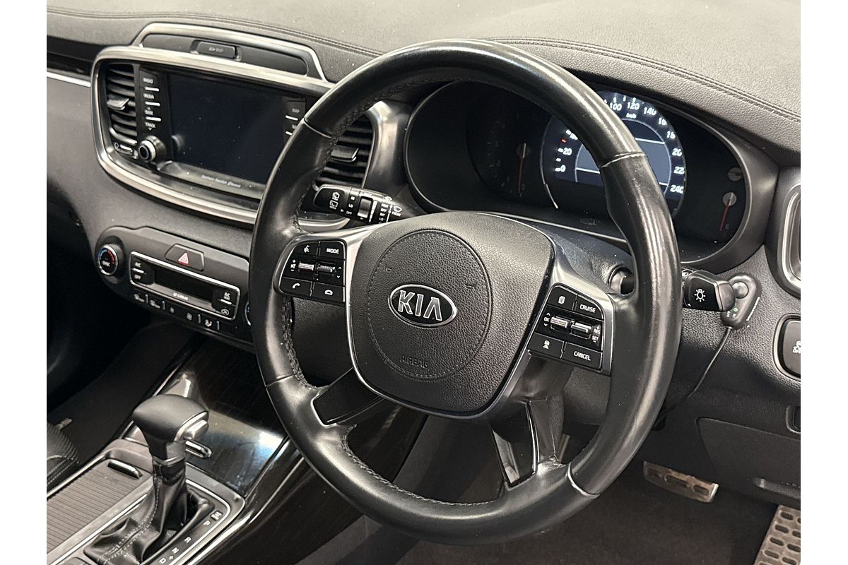 2019 Kia Sorento SLi UM