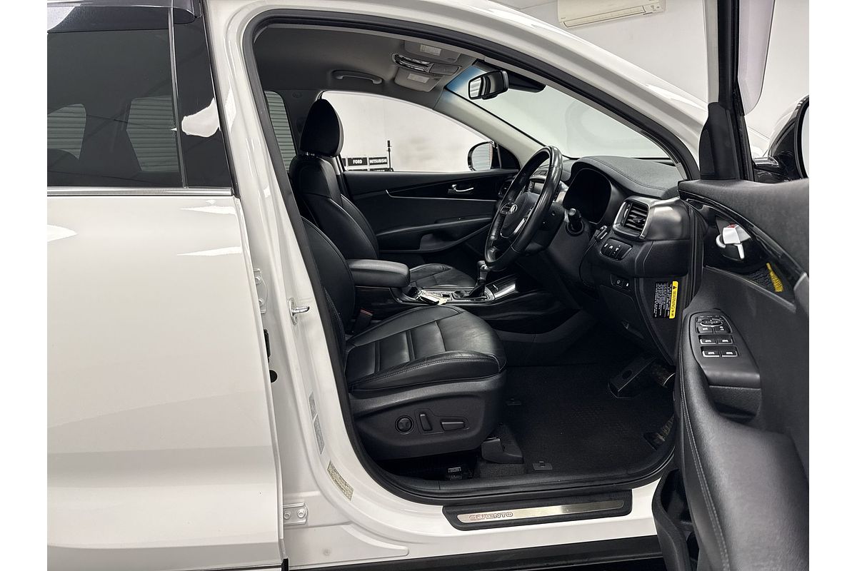 2019 Kia Sorento SLi UM