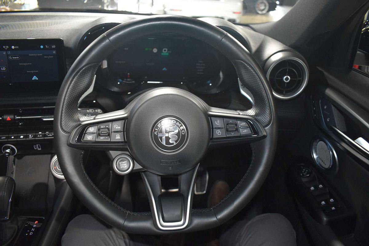 2023 Alfa Romeo Tonale Veloce