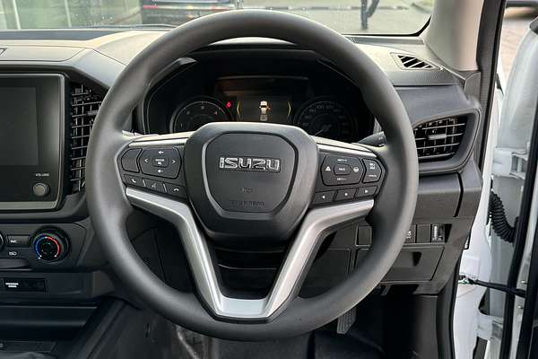2025 Isuzu D-MAX SX High Ride Rear Wheel Drive