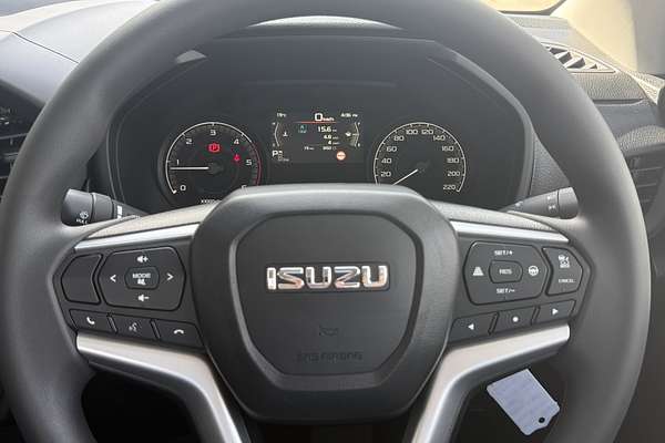 2025 Isuzu D-MAX SX High Ride Rear Wheel Drive