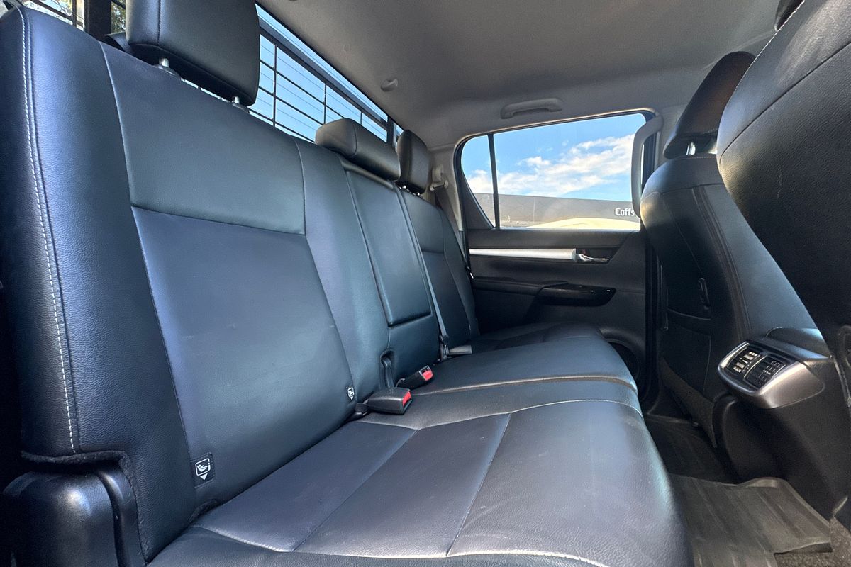 2019 Toyota Hilux SR5 GUN126R 4X4