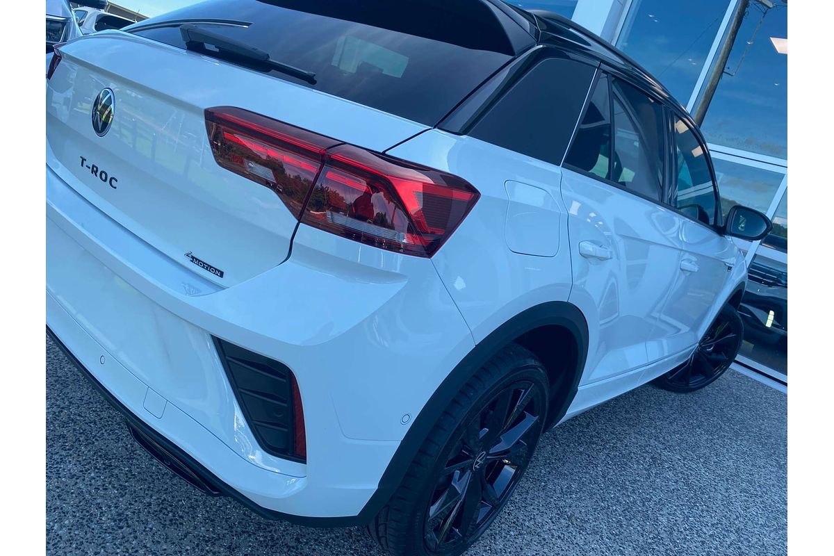 2024 Volkswagen T-Roc 140TSI R-Line D11