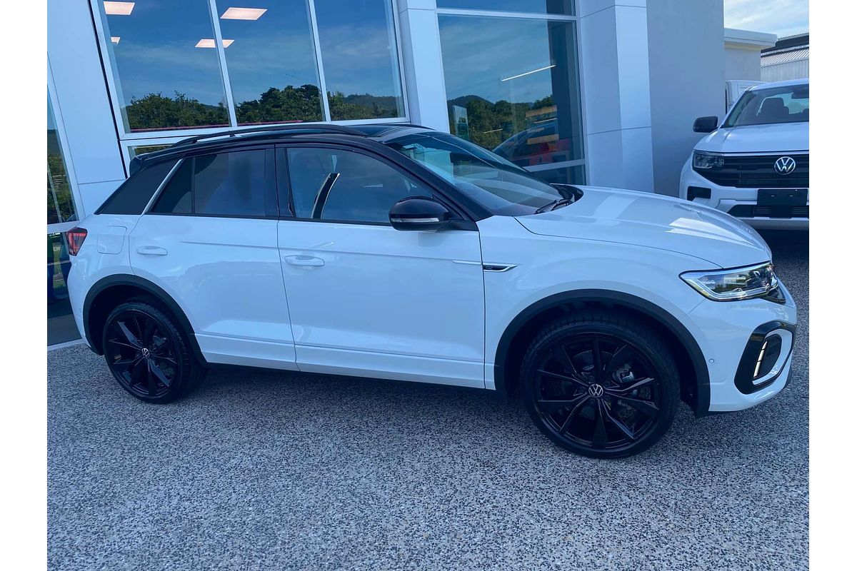 2024 Volkswagen T-Roc 140TSI R-Line D11