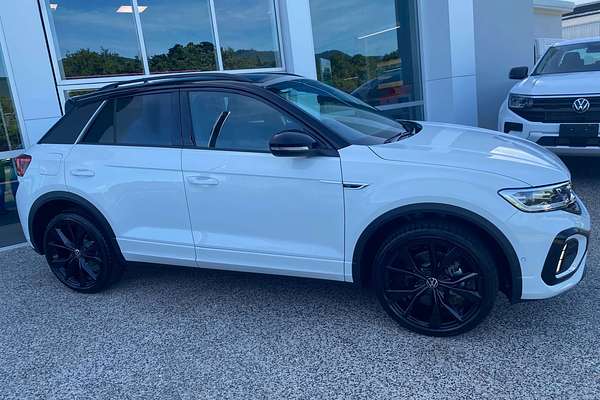 2024 Volkswagen T-Roc 140TSI R-Line D11