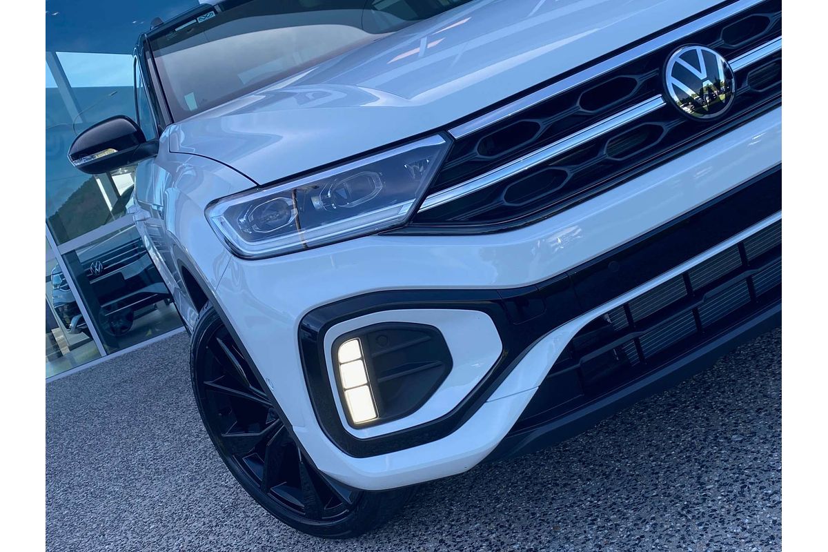2024 Volkswagen T-Roc 140TSI R-Line D11
