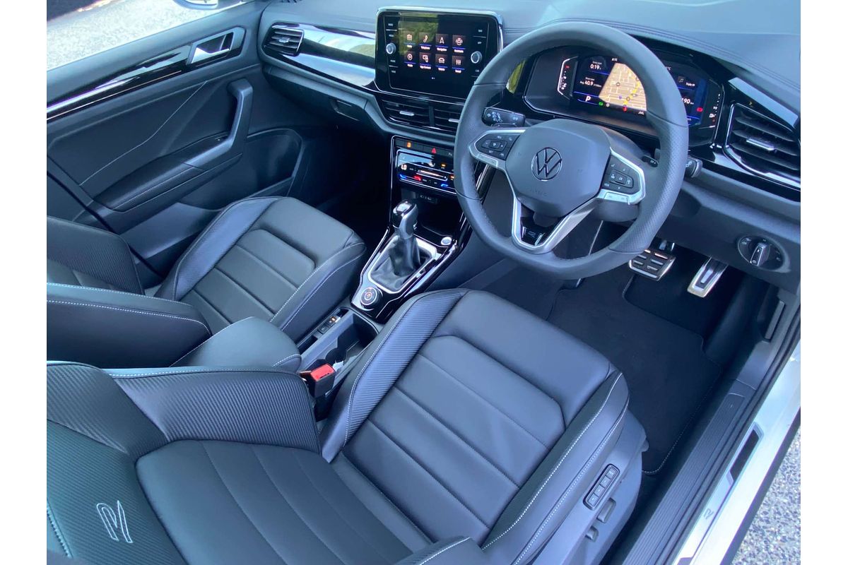 2024 Volkswagen T-Roc 140TSI R-Line D11