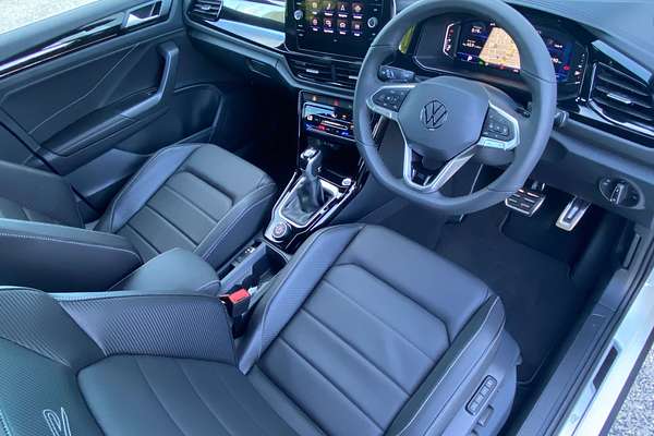 2024 Volkswagen T-Roc 140TSI R-Line D11