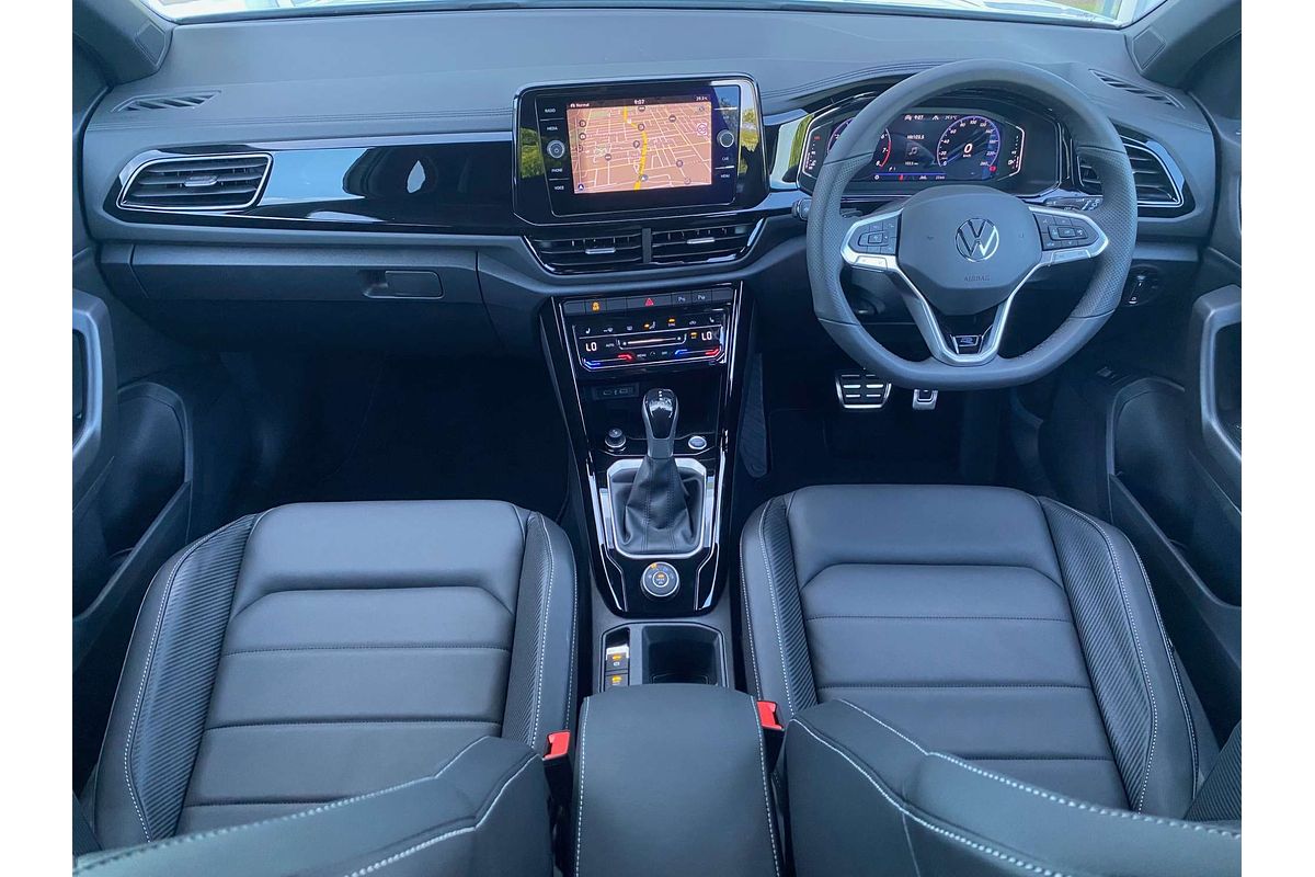 2024 Volkswagen T-Roc 140TSI R-Line D11