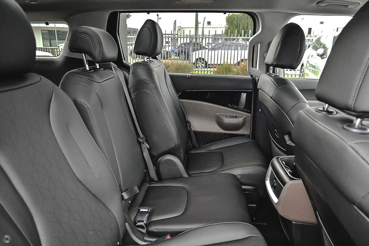 2025 Kia Carnival GT-Line KA4 PE