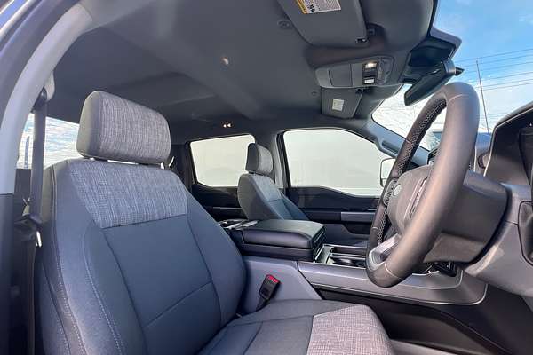2023 Ford F-150 XLT 4X4 LWB