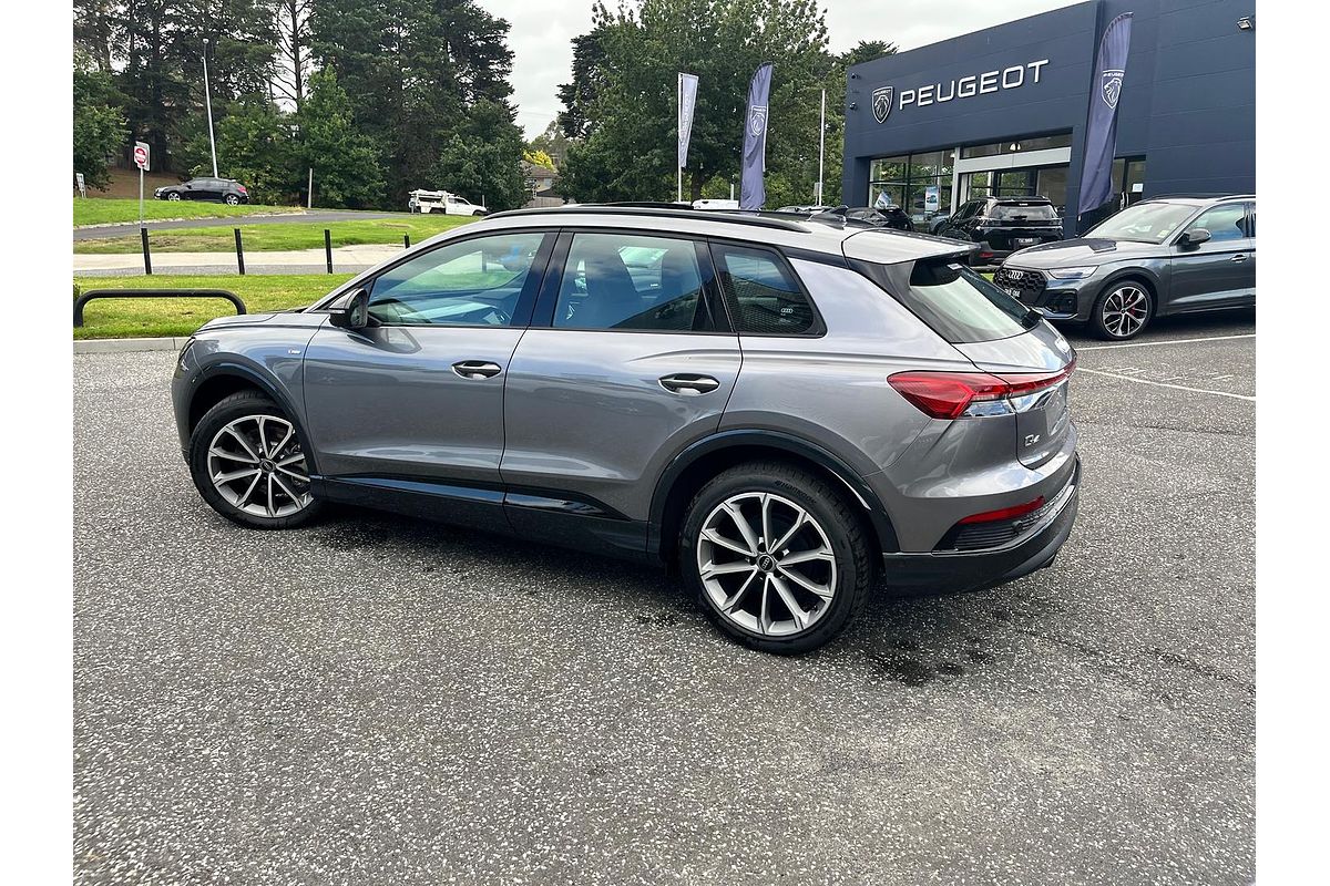 2024 Audi Q4 e-tron 55 F4