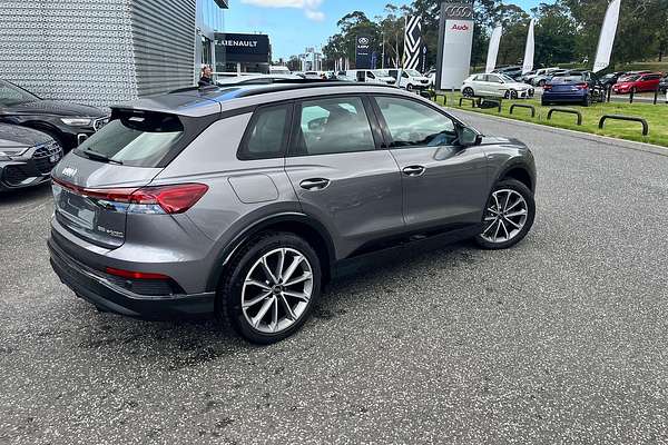 2024 Audi Q4 e-tron 55 F4