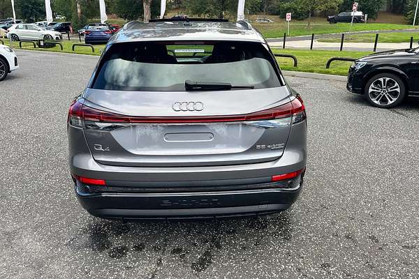 2024 Audi Q4 e-tron 55 F4
