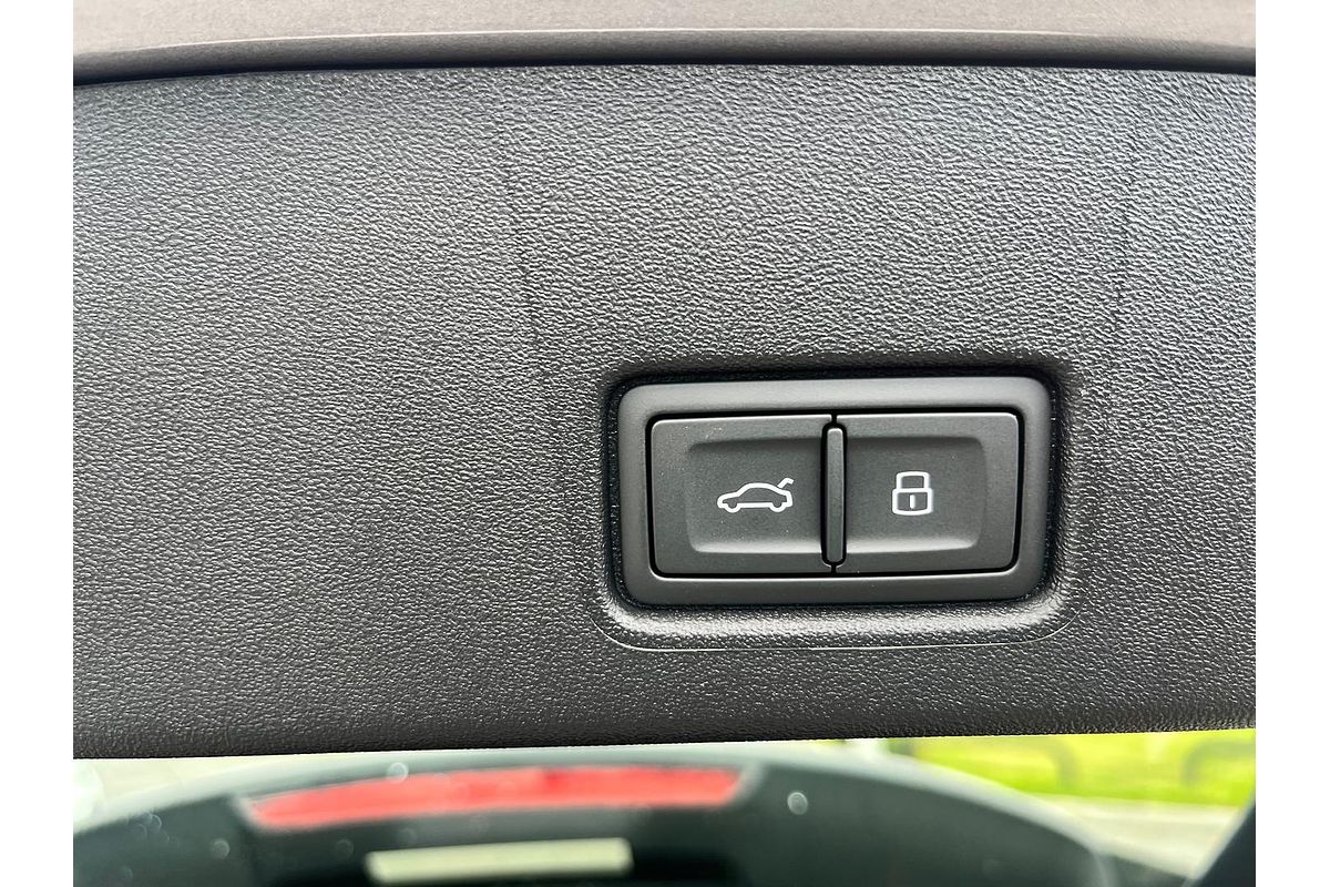 2024 Audi Q4 e-tron 55 F4
