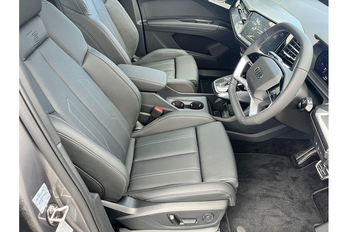 2024 Audi Q4 e-tron 55 F4