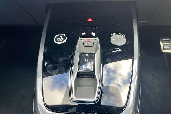2024 Audi Q4 e-tron 55 F4