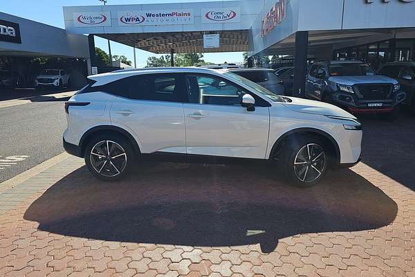 2024 Nissan QASHQAI ST-L J12