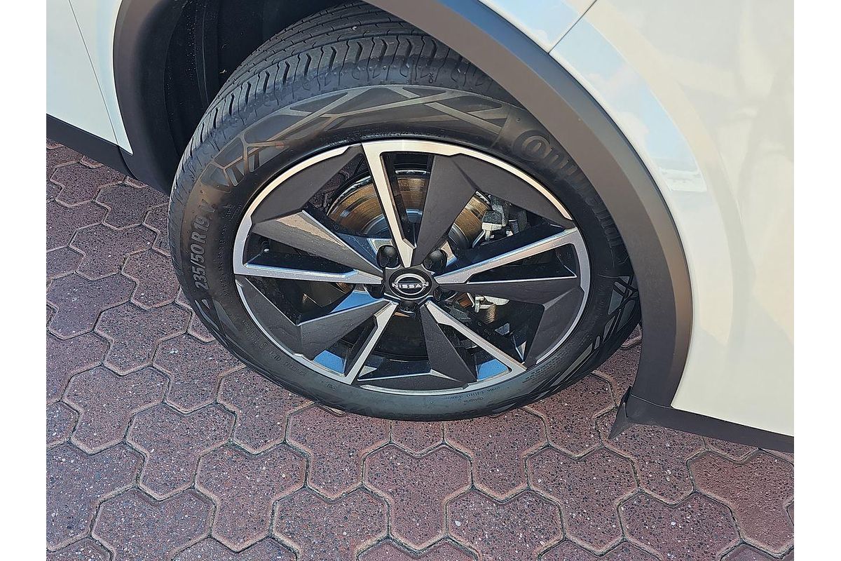 2024 Nissan QASHQAI ST-L J12