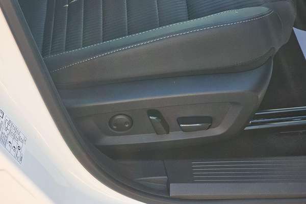 2024 Nissan QASHQAI ST-L J12