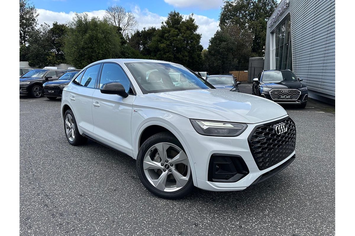 2024 Audi Q5 40 TDI S line FY