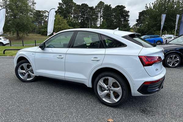 2024 Audi Q5 40 TDI S line FY