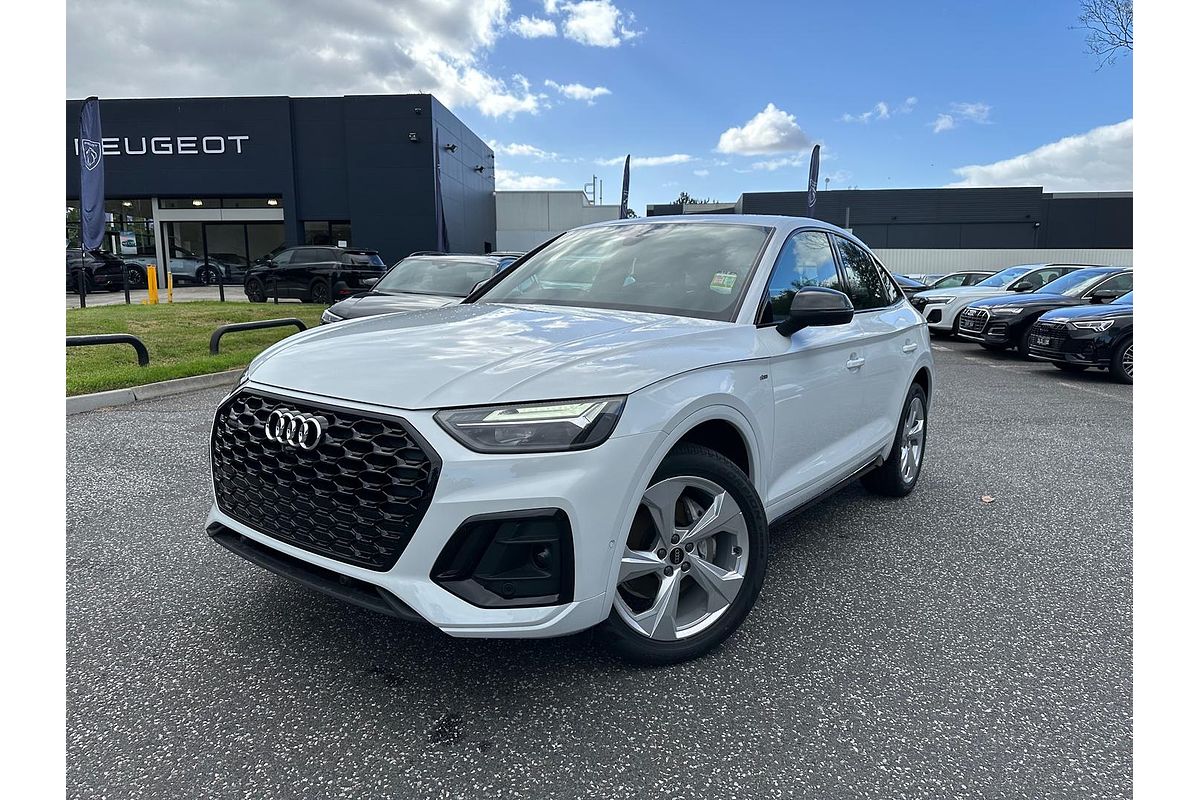 2024 Audi Q5 40 TDI S line FY