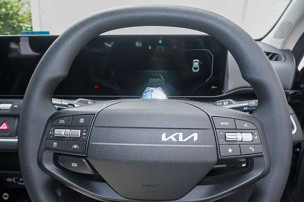 2025 Kia K4 Sport CL4m
