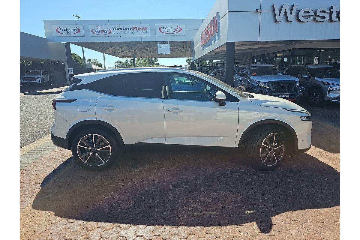 2024 Nissan QASHQAI Ti J12