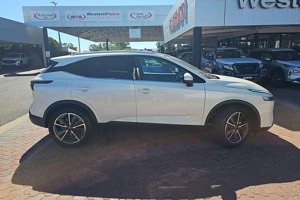 2024 Nissan QASHQAI Ti J12