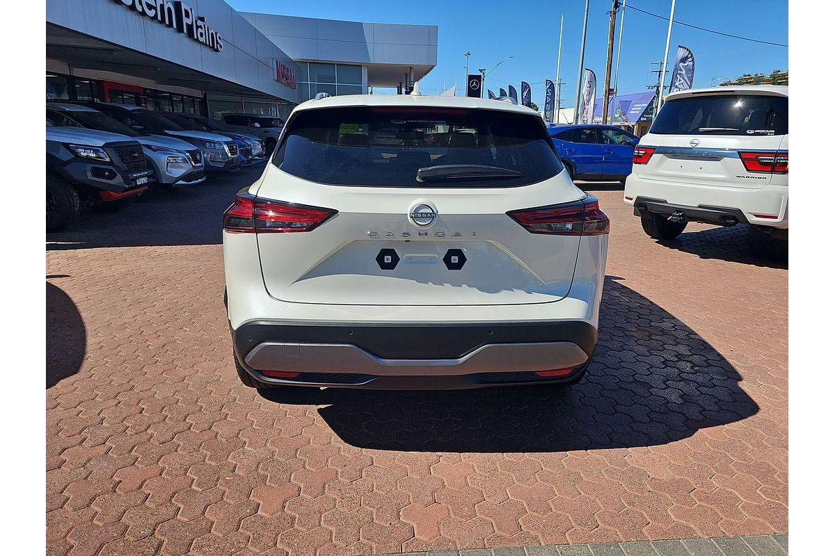 2024 Nissan QASHQAI Ti J12