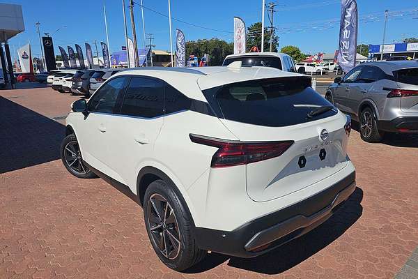 2024 Nissan QASHQAI Ti J12