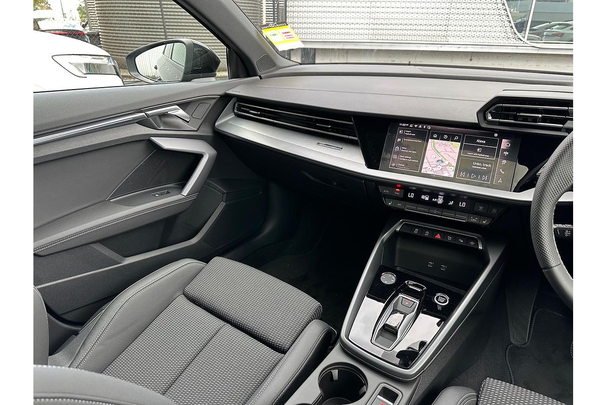 2025 Audi A3 35 TFSI S line GY
